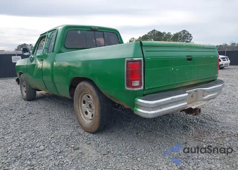 1993 Dodge D-Series D150 z USA, uszkodzony, nr VIN 3B7HE13Y8PM169735